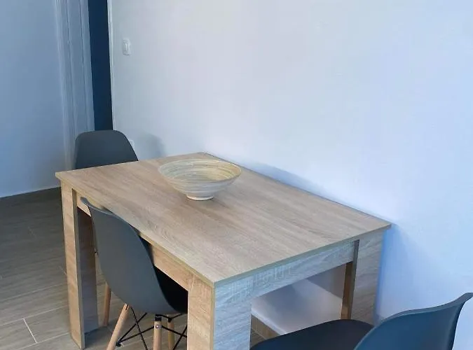 Marina's House Διαμέρισμα Τριοβάσαλος